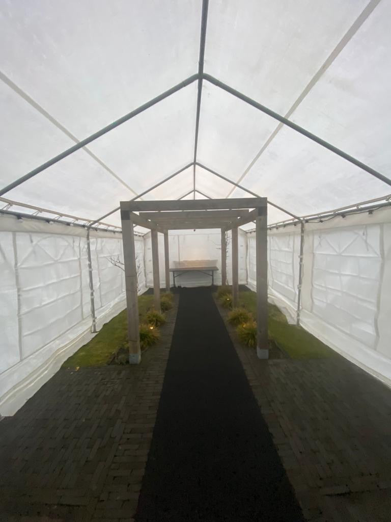 Party Tent 9 x 3