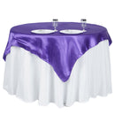 .Satijn vierkant tafelkleed